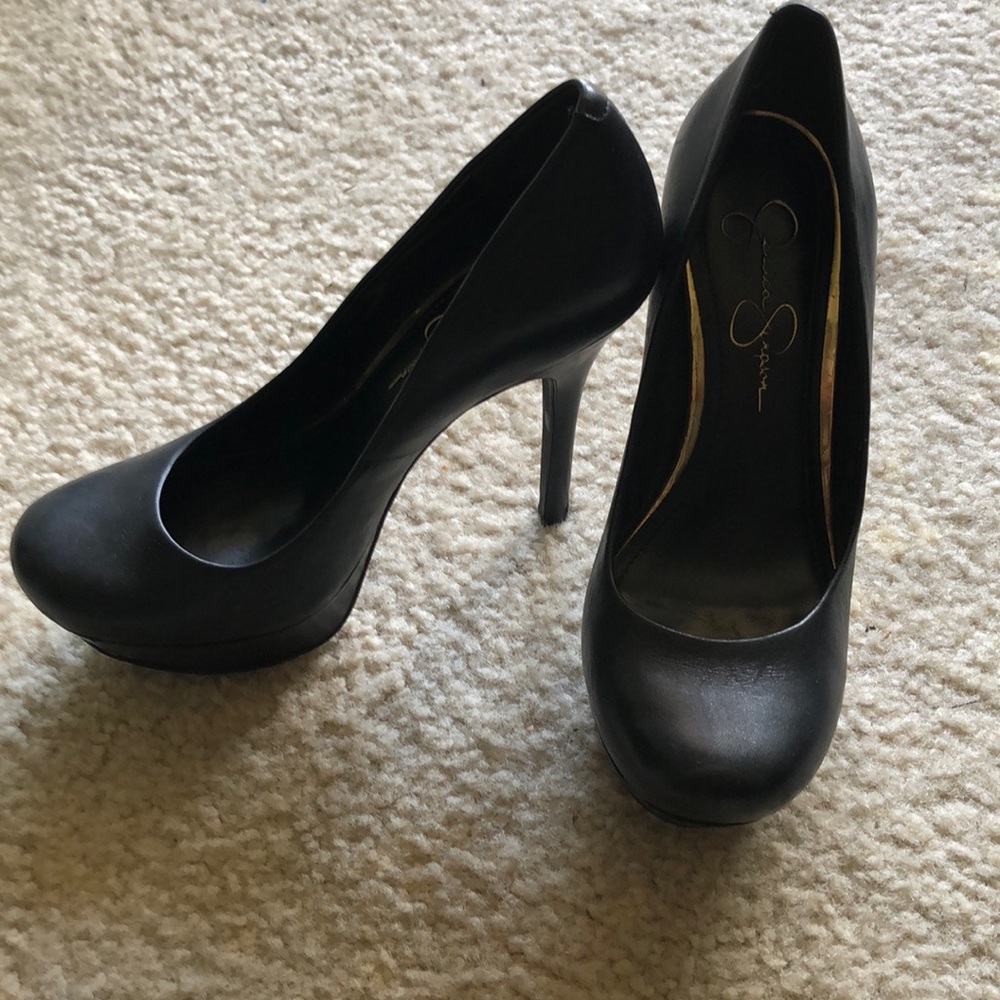Jessica Simpson Leather Pumps